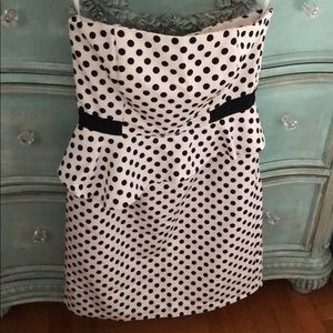 White House Black Market Strapless Dress
